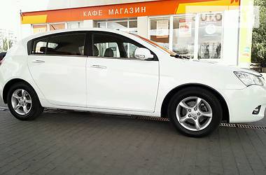 Хэтчбек Geely Emgrand 7 (EC7) 2013 в Днепре