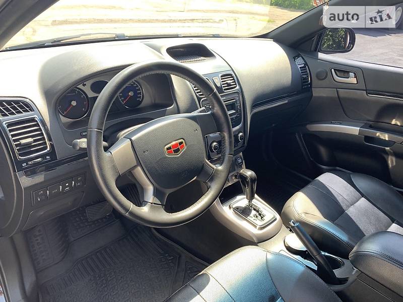 Хетчбек Geely Emgrand 7 (EC7) 2014 в 