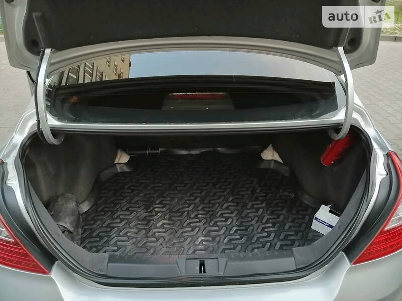 Седан Geely Emgrand 7 (EC7) 2013 в Сумах