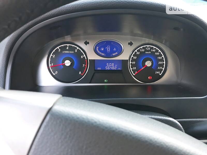 Седан Geely Emgrand 7 (EC7) 2014 в Лохвиці
