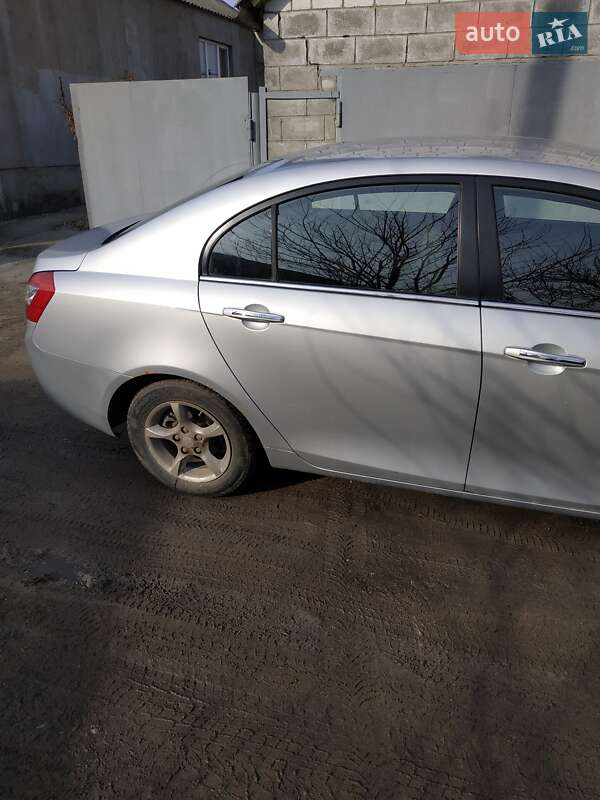 Седан Geely Emgrand 7 (EC7) 2013 в Харькове