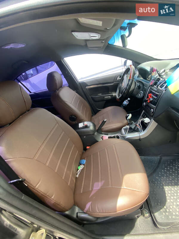Седан Geely Emgrand 7 (EC7) 2013 в Одессе