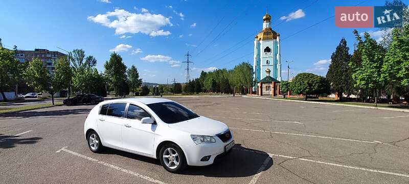 Хетчбек Geely Emgrand 7 (EC7) 2014 в Кривому Розі