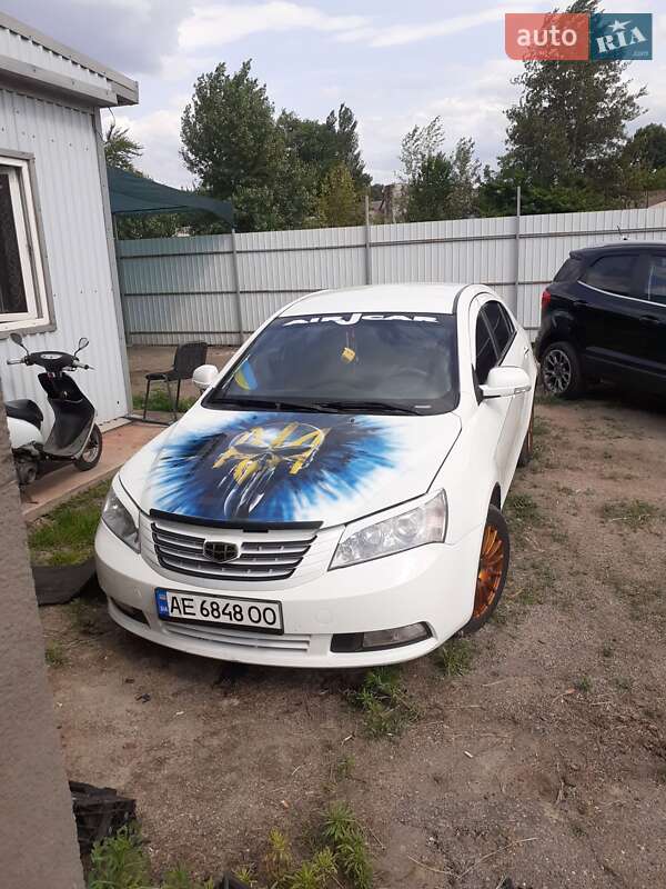 Седан Geely Emgrand 7 (EC7) 2011 в Днепре