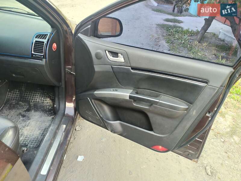 Седан Geely Emgrand 7 (EC7) 2014 в Днепре