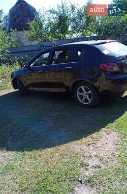 Хэтчбек Geely Emgrand 7 (EC7) 2014 в 