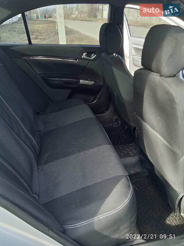 Седан Geely Emgrand 7 (EC7) 2013 в Костянтинівці (Краматорського району) фото 6 Седан Geely Emgrand 7 (EC7) 2013 в Костянтинівці (Краматорського району)