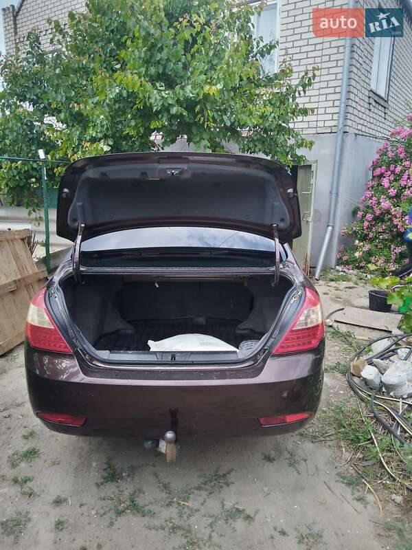 Седан Geely Emgrand 7 (EC7) 2014 в Великой Александровке