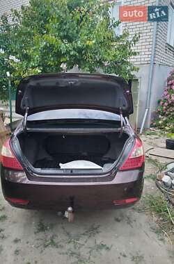 Седан Geely Emgrand 7 (EC7) 2014 в 