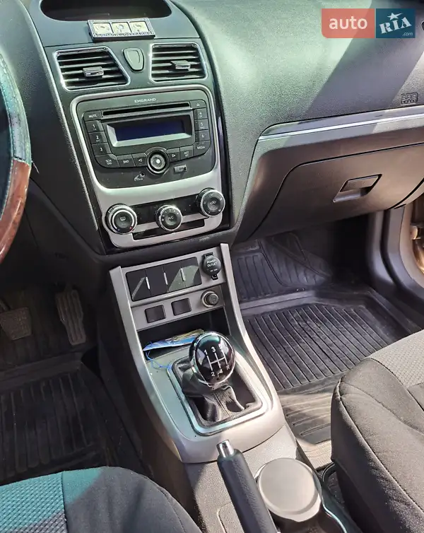 Седан Geely Emgrand 7 (EC7) 2013 в 