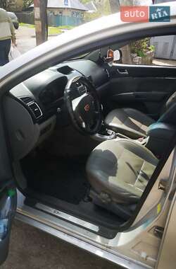 Седан Geely Emgrand 7 (EC7) 2013 в 