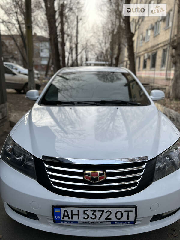 Седан Geely Emgrand 7 (EC7) 2013 в Дніпрі