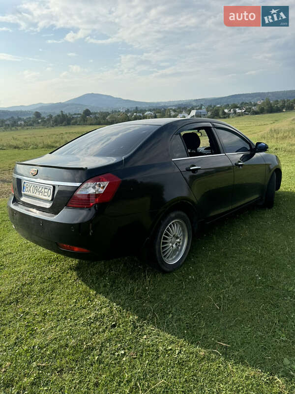 Седан Geely Emgrand 7 (EC7) 2013 в Надворной