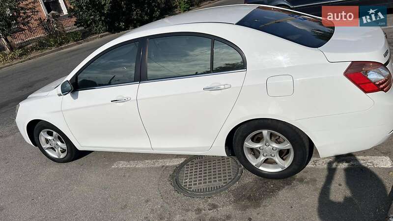 Седан Geely Emgrand 7 (EC7) 2013 в Херсоні