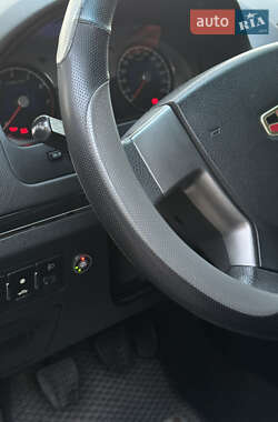 Седан Geely Emgrand 7 (EC7) 2013 в 