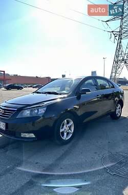 Седан Geely Emgrand 7 (EC7) 2013 в 