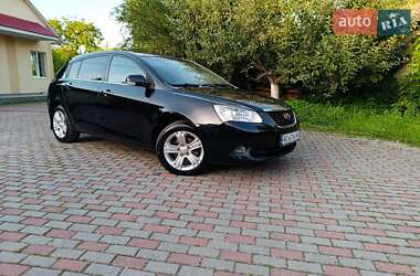 Хетчбек Geely Emgrand 7 (EC7) 2012 в 