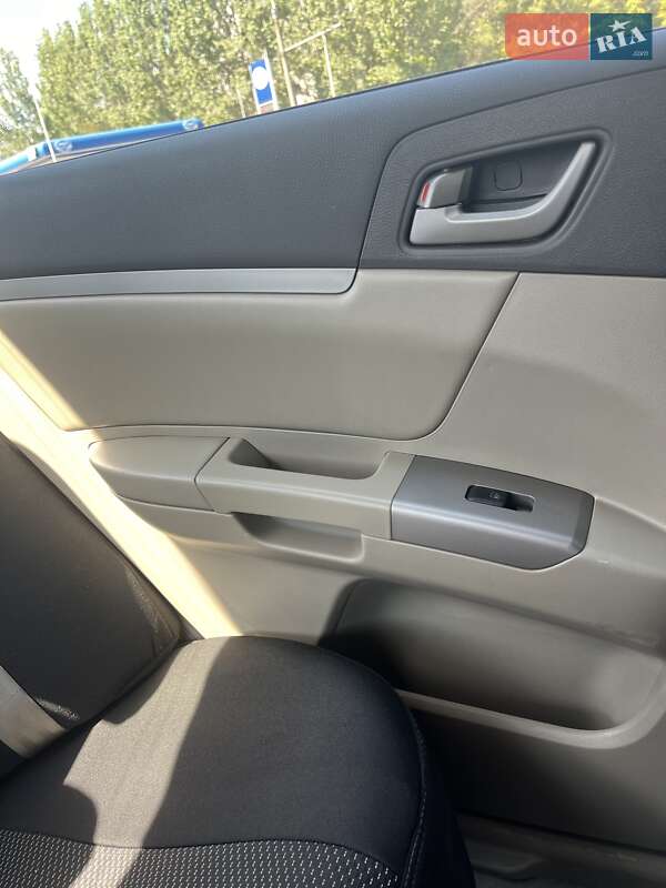 Седан Geely Emgrand 7 (EC7) 2012 в Дніпрі