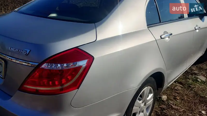 Седан Geely Emgrand 7 (EC7) 2018 в 