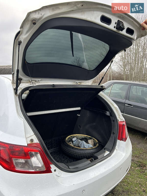 Хетчбек Geely Emgrand 7 (EC7) 2013 в Черкасах