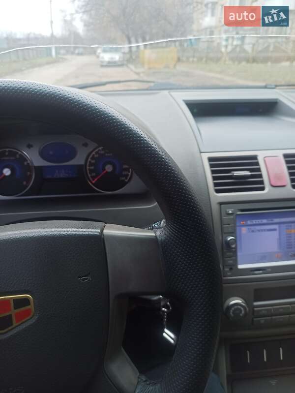 Седан Geely Emgrand 7 (EC7) 2011 в Деражні
