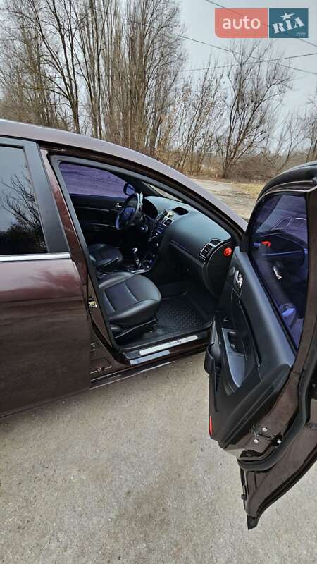 Седан Geely Emgrand 7 (EC7) 2014 в Харкові