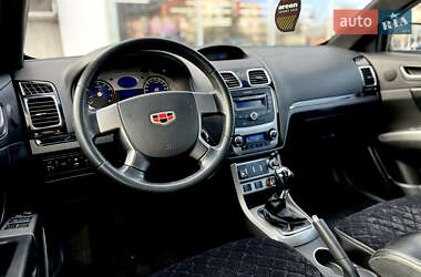 Хэтчбек Geely Emgrand 7 (EC7) 2013 в 