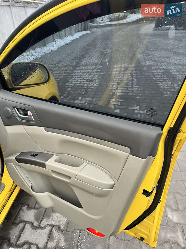 Хетчбек Geely Emgrand 7 (EC7) 2011 в Покровському
