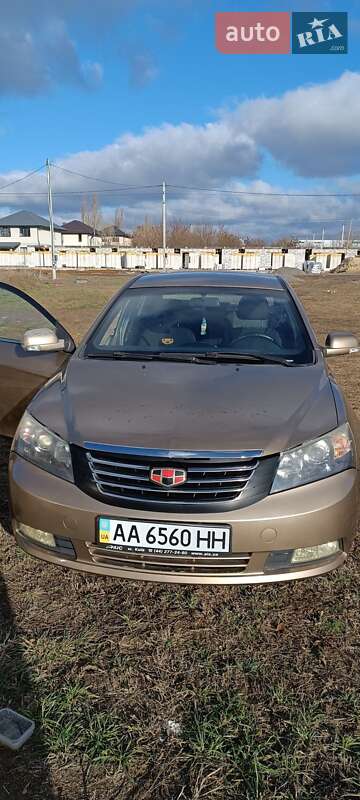 Седан Geely Emgrand 7 (EC7) 2012 в Бучі