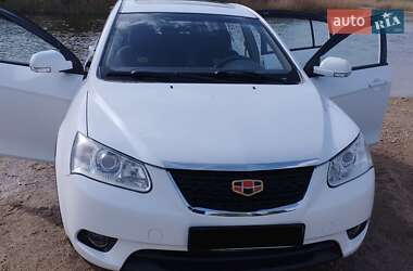 Хэтчбек Geely Emgrand 7 (EC7) 2011 в Новом Буге