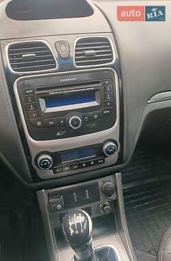 Седан Geely Emgrand 7 (EC7) 2013 в 