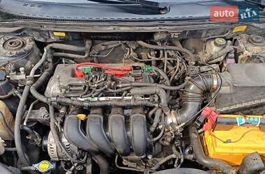 Седан Geely Emgrand 7 (EC7) 2012 в 