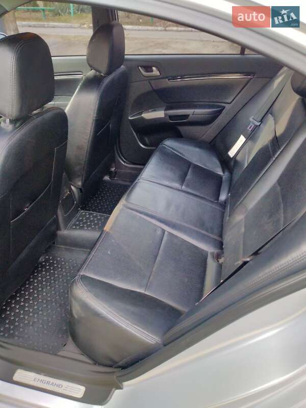 Седан Geely Emgrand 7 (EC7) 2013 в Тальном