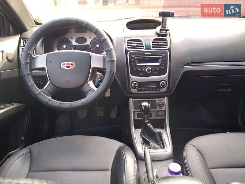 Седан Geely Emgrand 7 (EC7) 2013 в Тальном