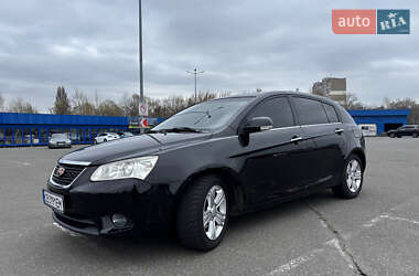 Хетчбек Geely Emgrand 7 (EC7) 2012 в 