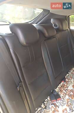 Хэтчбек Geely Emgrand 7 (EC7) 2013 в 