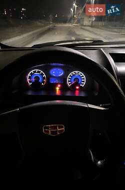 Хетчбек Geely Emgrand 7 (EC7) 2011 в 