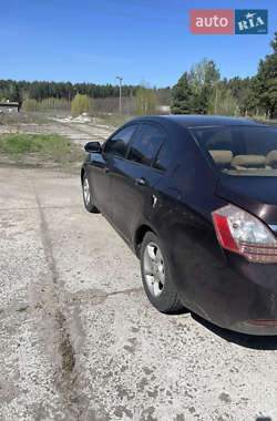 Седан Geely Emgrand 7 (EC7) 2012 в 