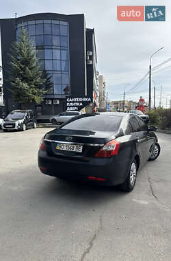 Седан Geely Emgrand 7 (EC7) 2015 в 