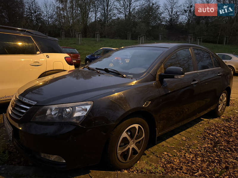 Седан Geely Emgrand 7 (EC7) 2014 в Долині
