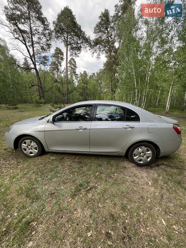 Седан Geely Emgrand 7 (EC7) 2013 в Києві