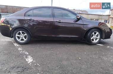 Седан Geely Emgrand 7 (EC7) 2011 в 