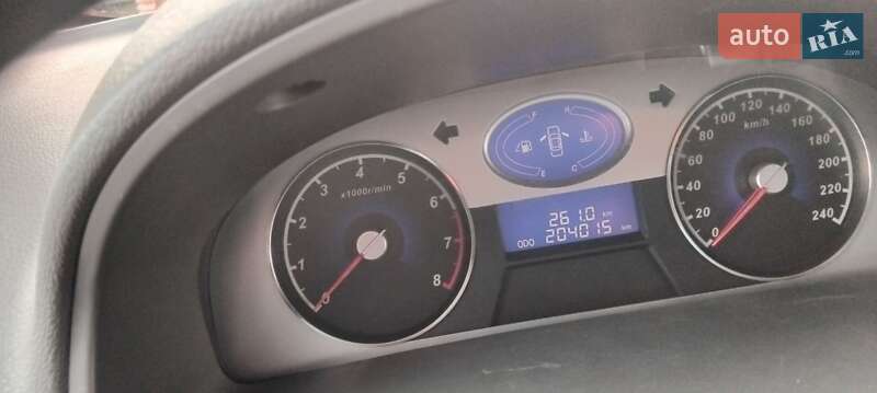 Седан Geely Emgrand 7 (EC7) 2011 в Луцке