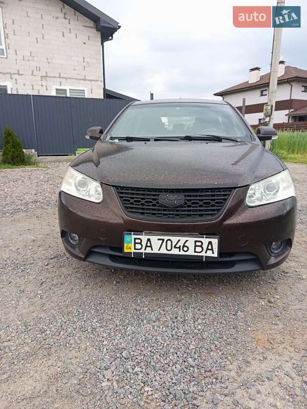 Хетчбек Geely Emgrand 7 (EC7) 2013 в Києві