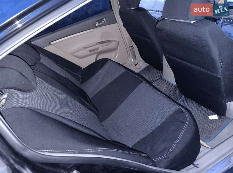 Хэтчбек Geely Emgrand 7 (EC7) 2012 в Новых Санжарах