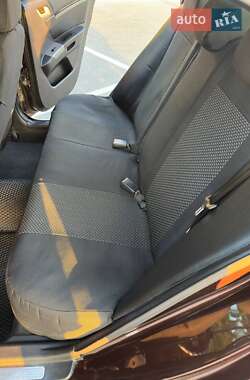 Седан Geely Emgrand 7 (EC7) 2013 в 