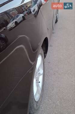 Седан Geely Emgrand 7 (EC7) 2012 в 
