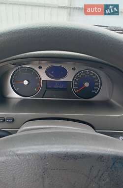 Седан Geely Emgrand 7 (EC7) 2011 в 