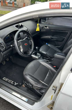 Седан Geely Emgrand 7 (EC7) 2014 в 
