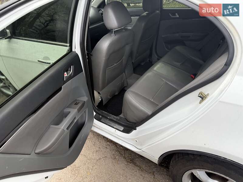 Седан Geely Emgrand 7 (EC7) 2013 в Одессе